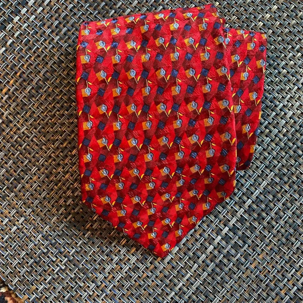 Robert Talbott Nordstrom Red Silk Hand Sewn USA Patterned Necktie MINT CONDITION